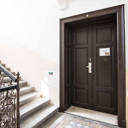 ברנו Best Place And Comfort Apartments מראה חיצוני תמונה